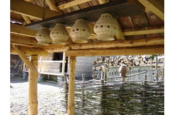 Ukrajina Privát Malyj Bereznyj, Eksterier